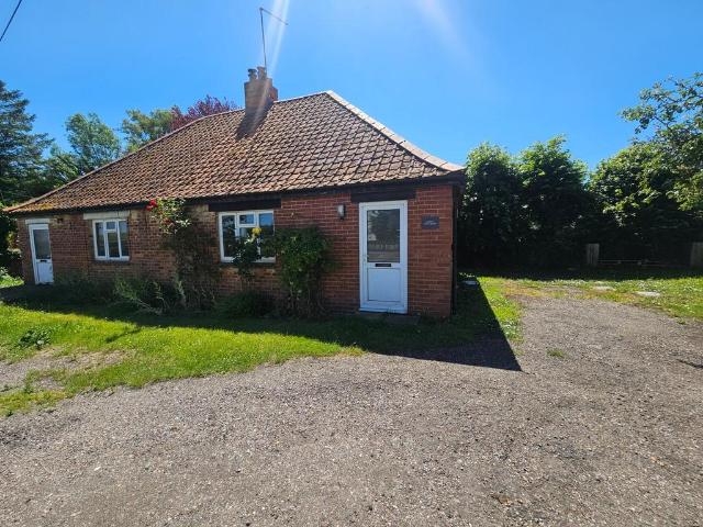 Bungalow for sale in Wiltshire