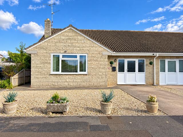 Bungalow for sale in Wearne, Huish Episcopi