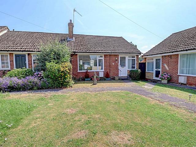 Bungalow for sale in Penn Bottom, Buckinghamshire