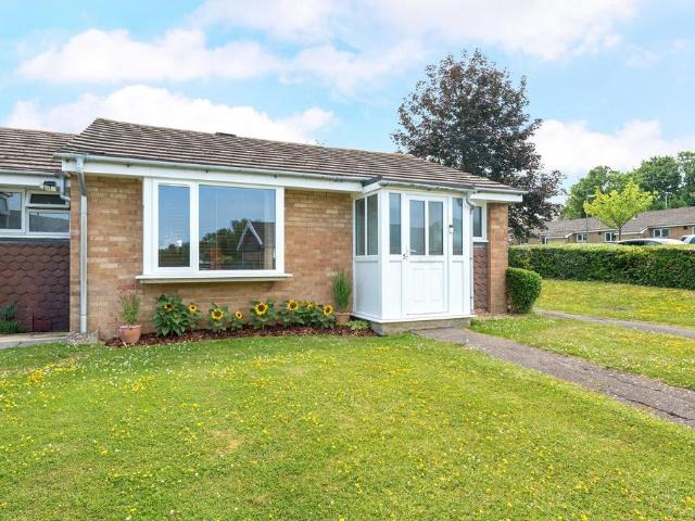 Bungalow for sale in Westborough, Surrey