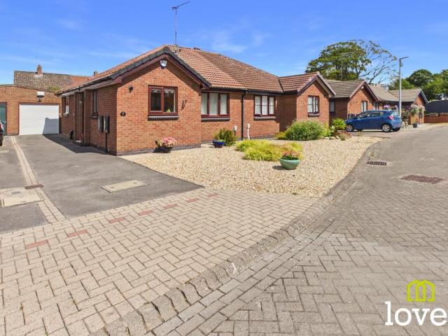 Bungalow for sale in Skidby, East Riding Of Yorkshire