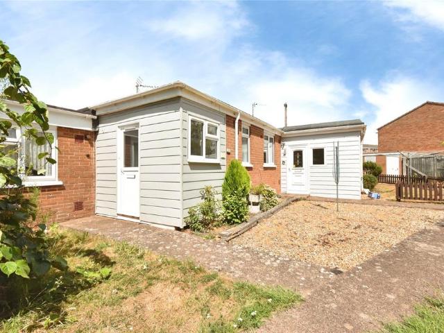 Bungalow for sale in Watergate, Devon
