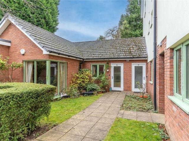 Bungalow for sale in Goldthorn Hill, Penn