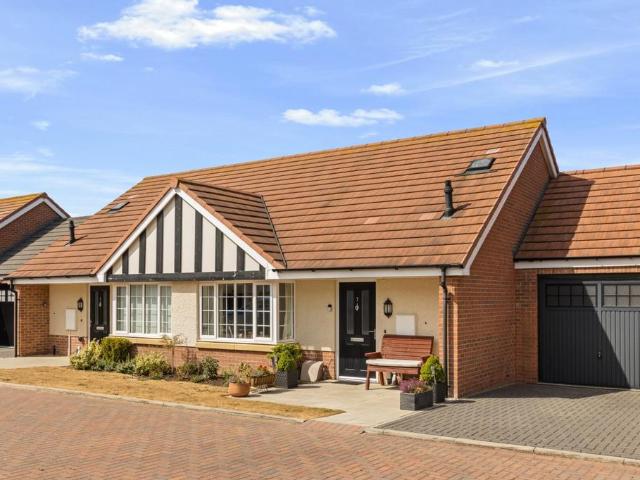 Bungalow for sale in North East Lincolnshire