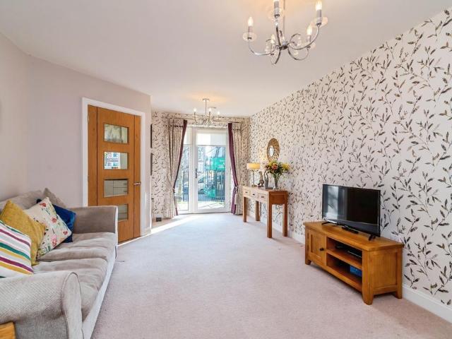 Bungalow for sale in Compton Acres, Barton In Fabis