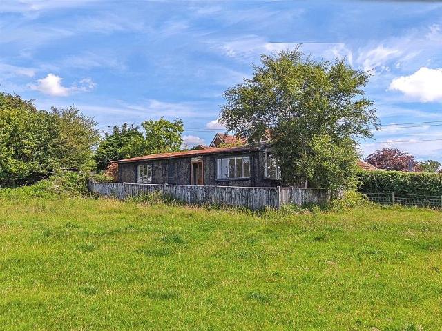 Bungalow for sale in Punnett's Town, Cross In Hand
