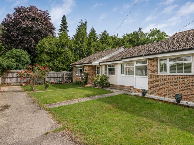 Bungalow for sale in Evershot, Oxfordshire