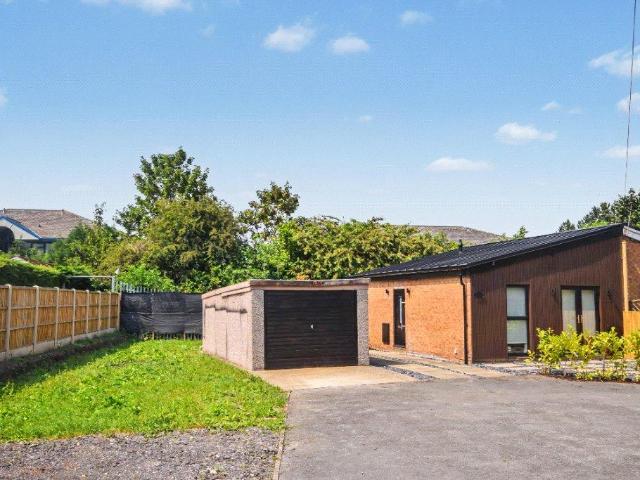 Bungalow for sale in Wrenthorpe, West Yorkshire