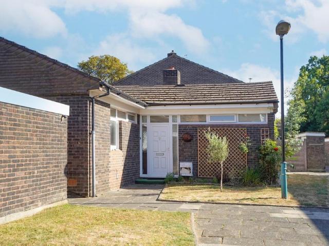 Bungalow for sale in Dulwich Village, Greater London