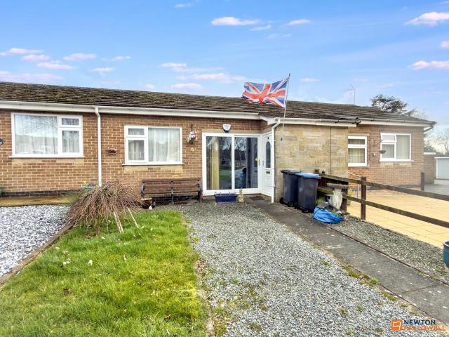 Bungalow for sale in Barton, Leicestershire