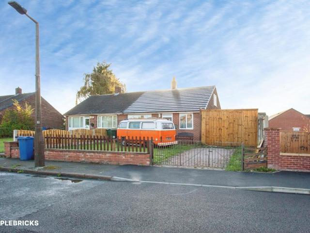Bungalow for sale in Carlton, Barnsley