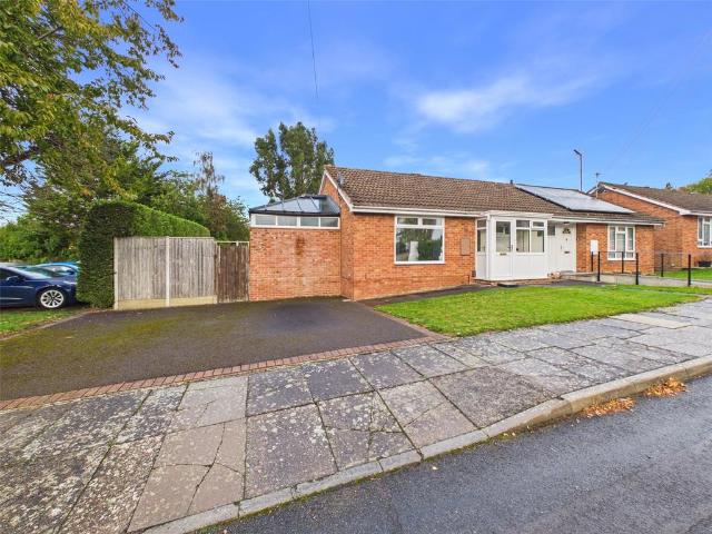 Bungalow for sale in Battledown, Cheltenham