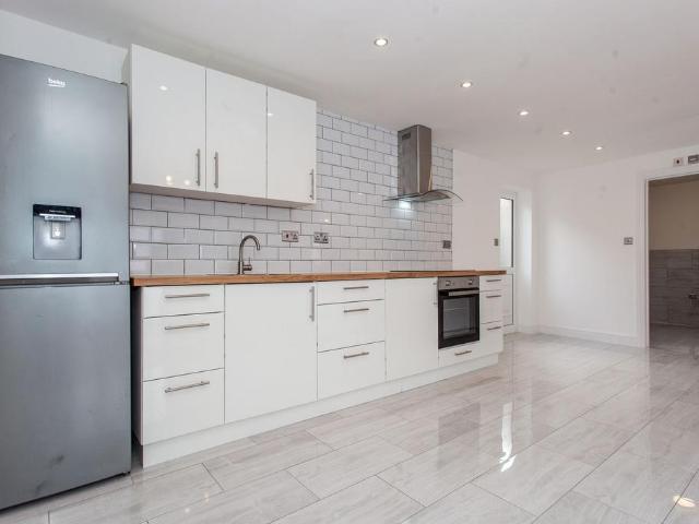 Bungalow for sale in Holywell-cum-Needingworth, Huntingdon