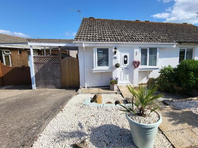 Bungalow for sale in Seaton, Budlake