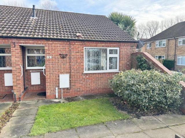 Bungalow for sale in Laceby