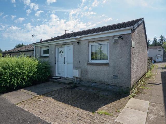 Bungalow for sale in Cumbernauld, Scotland
