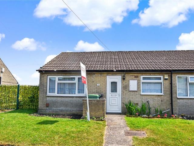 Bungalow for sale in Pudsey, West Yorkshire