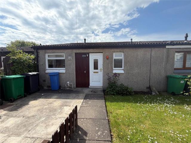 Bungalow for sale in Caskieberran, Scotland