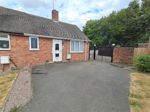 Bungalow for sale in Broomhill, Chadsmoor