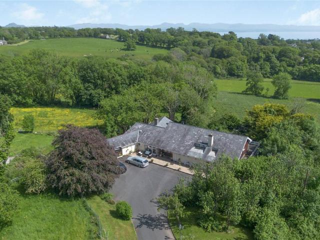 House for sale in Llanystumdwy