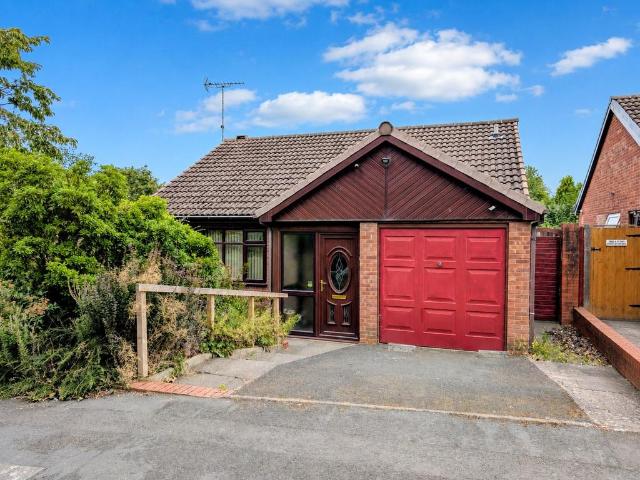 Bungalow for sale in Foxholes, Rushock