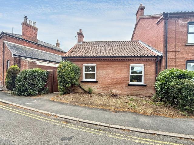 Bungalow for sale in Belleau, Lincolnshire