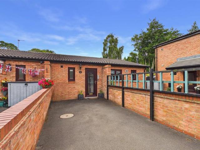 Bungalow for sale in Northfield Green, Tyne And Wear