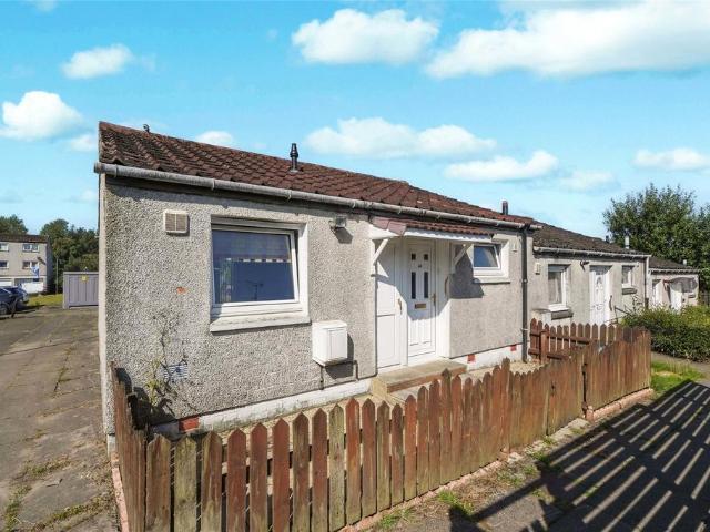 Bungalow for sale in Cumbernauld, Scotland