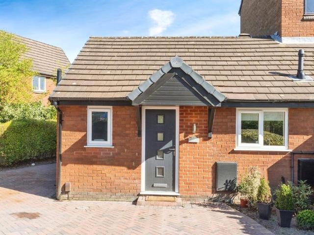 Bungalow for sale in Burtonwood and Westbrook, Warrington