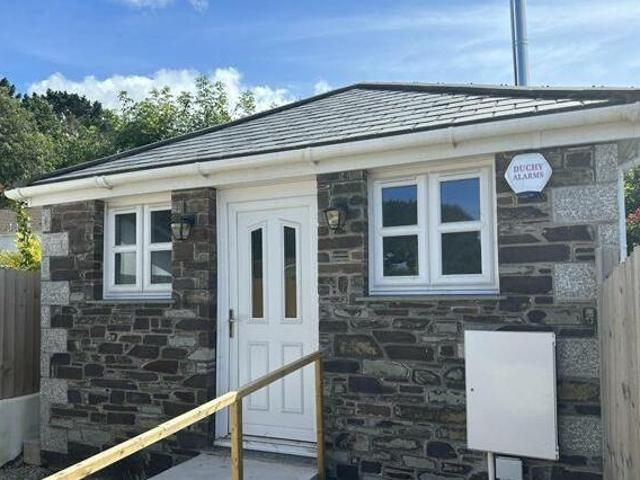 House for sale in Roseworthy, Cornwall