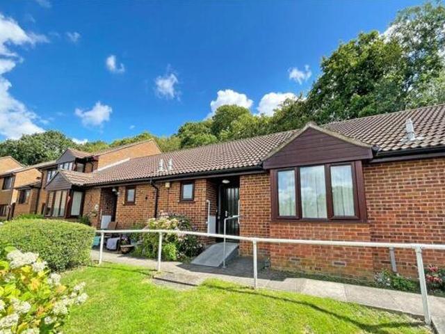 House for sale in Brompton, Gillingham