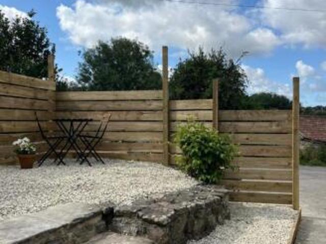 Bungalow for sale in Feckenham, City Of Bristol