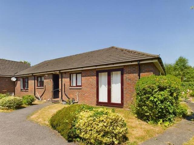 House for sale in Tadley, Basingstoke and Deane