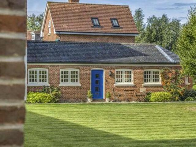 House for sale in Berrick Salome, Oxfordshire