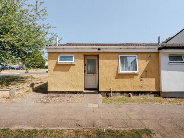 Bungalow for sale in Feckenham, City Of Bristol