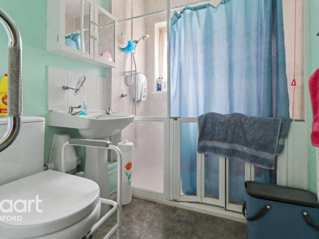 Bungalow for sale in Bedford