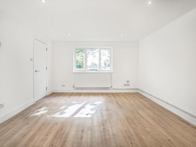 House for rent in St Albans, Five Acres