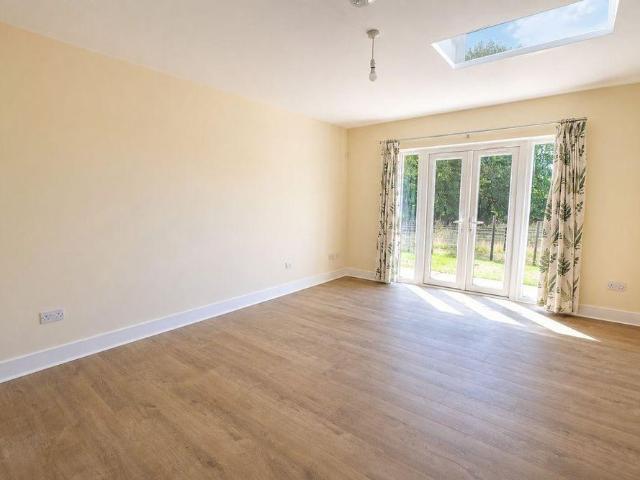 House for rent in Midway, Kent