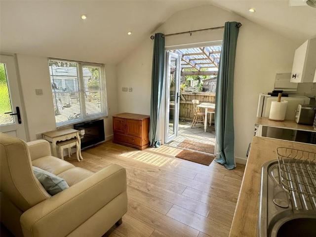 House for rent in Hinton St George, Somerset