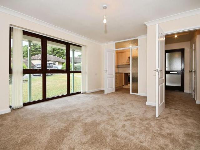 House for rent in Loundsley Green, East Midlands