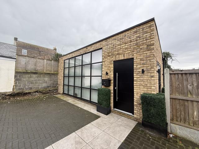 House for rent in Chilton, Acol