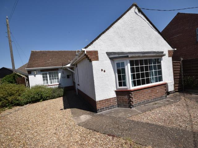 Bungalow for rent in Ashby De La Launde, Lincolnshire