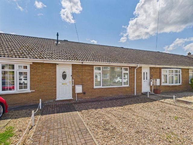 Bungalow for rent in Staniland, Boston