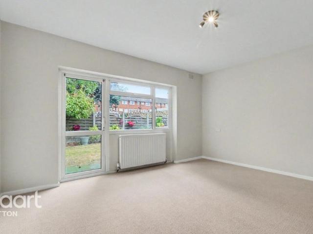 House for rent in Carshalton Beeches, Greater London