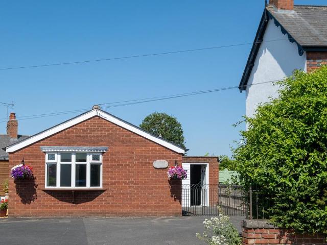 Bungalow for rent in Ludlow, Shropshire