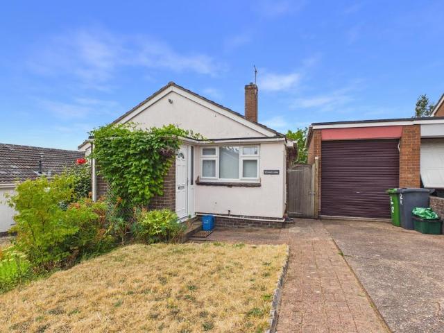Bungalow for rent in Budlake, Devon