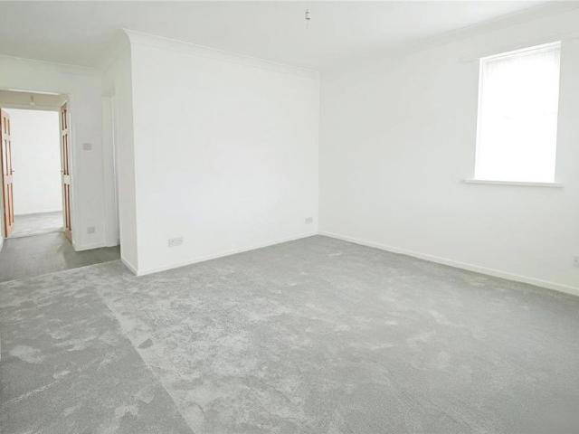 House for rent in Foxhole, Cornwall