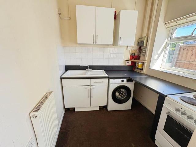 House for rent in Alton Barnes, Essex