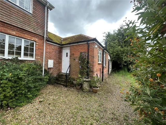 Bungalow for rent in Wiltshire