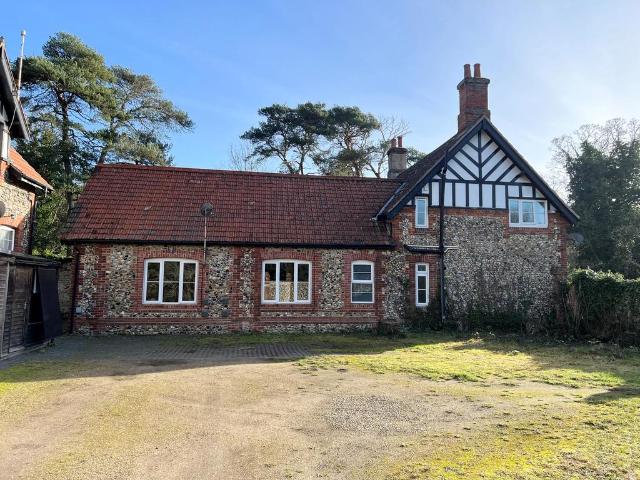 Bungalow for rent in Chedburgh, Suffolk